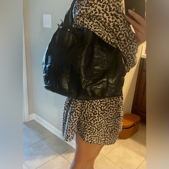 Mattioli Leather Black Reptile Handbag - Picture 11 of 16